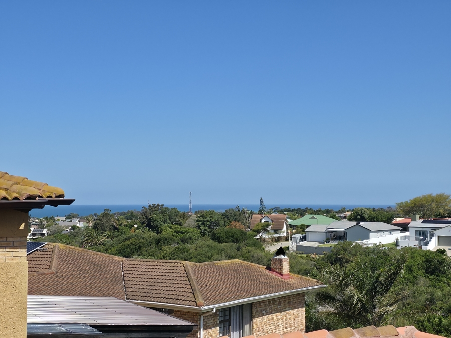 4 Bedroom Property for Sale in Noorsekloof Eastern Cape